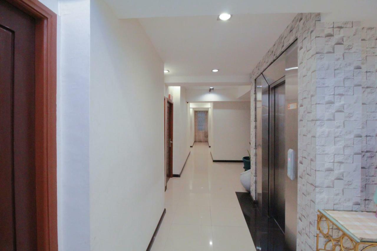 Hotel Airy Thamrin Gandhi Medan